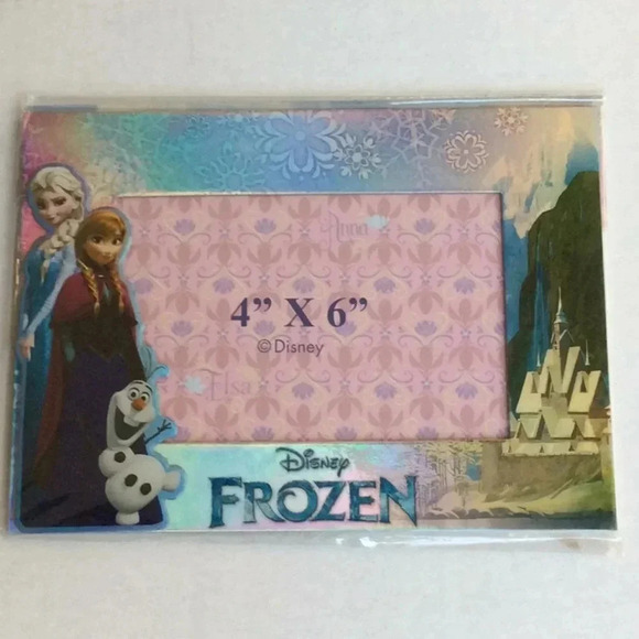 NWOT 4x6 Disney Frozen Magnetic 🧲 Picture Frame - Picture 2 of 4